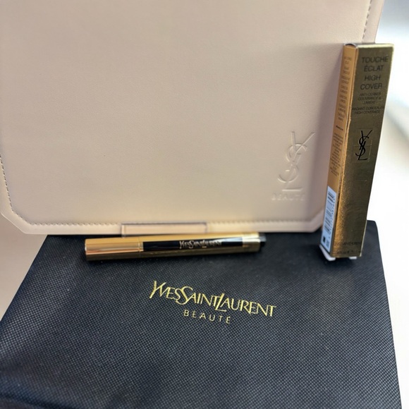 Yves Saint Laurent Nude cosmetic Pouch W/ High Cover Radiant Concealer NIP - Picture 5 of 8